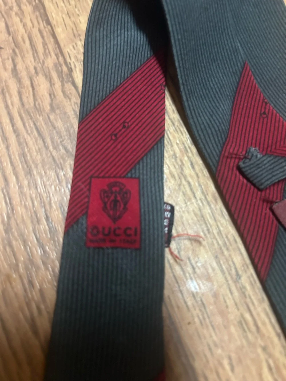 Gucci Red and Charcoal Diagonal Stripe Silk Tie